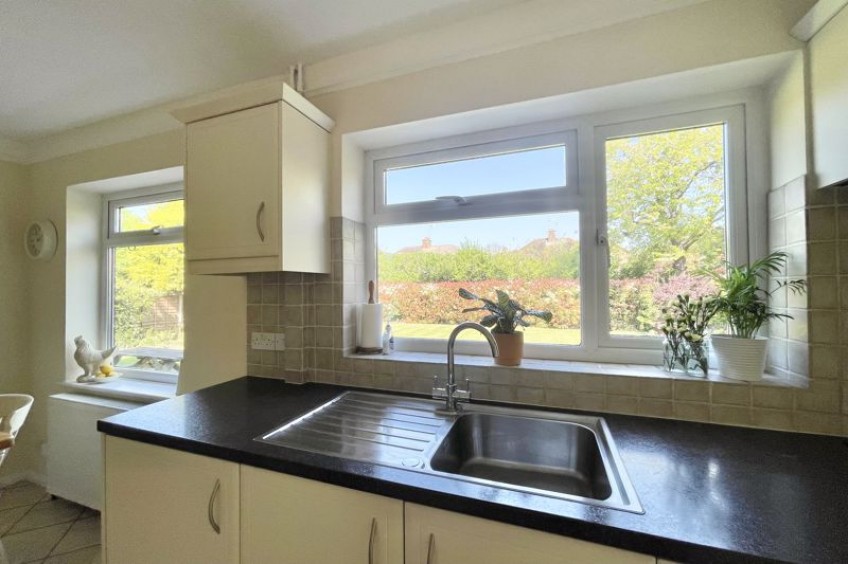 Images for The Avenue, Esher