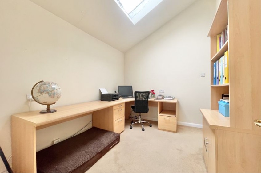 Images for The Avenue, Esher