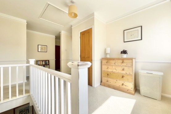 Images for The Avenue, Esher EAID:MatthewPierce BID:Matthew Pierce