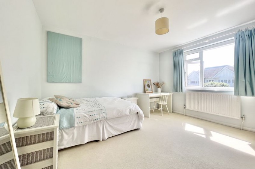 Images for The Avenue, Esher