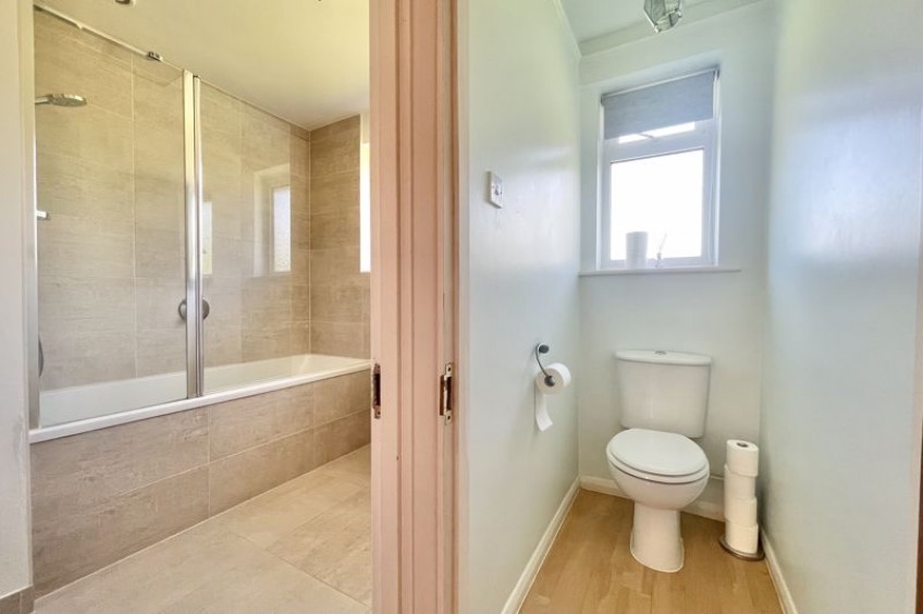 Images for The Avenue, Esher