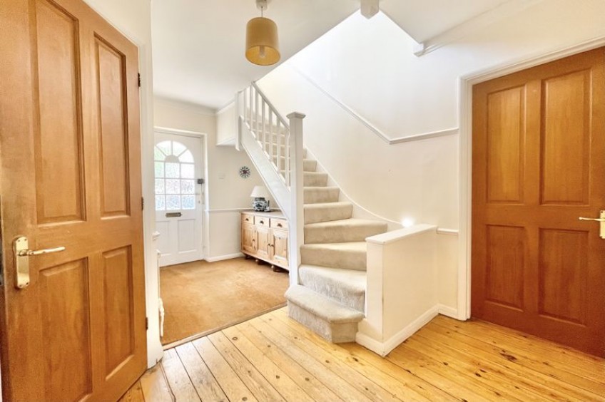 Images for The Avenue, Esher