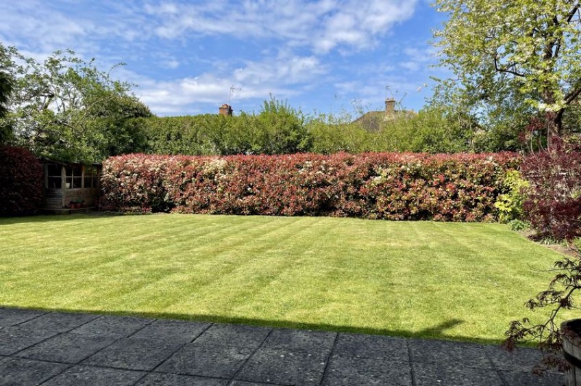Images for The Avenue, Esher