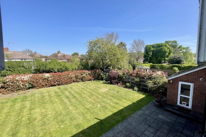 Images for The Avenue, Esher