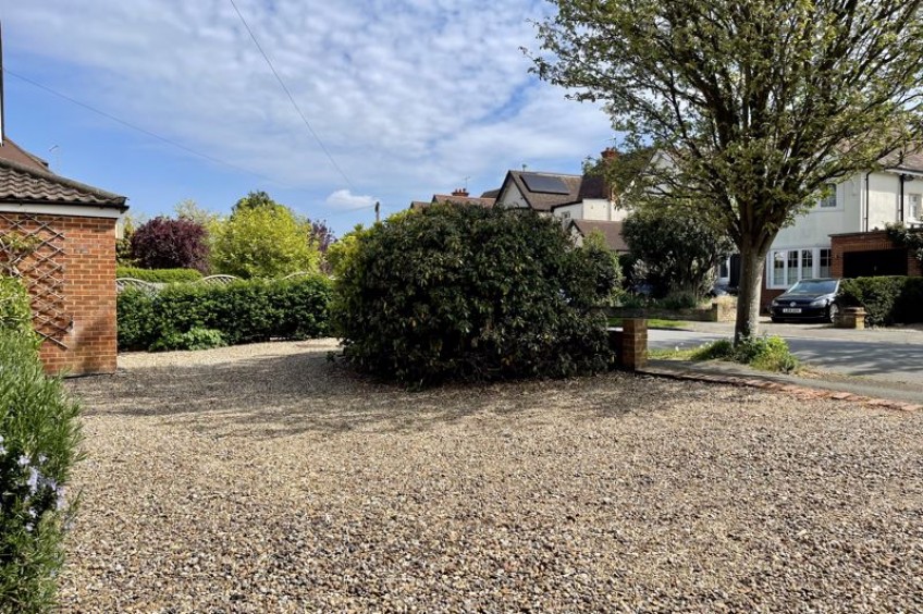 Images for The Avenue, Esher