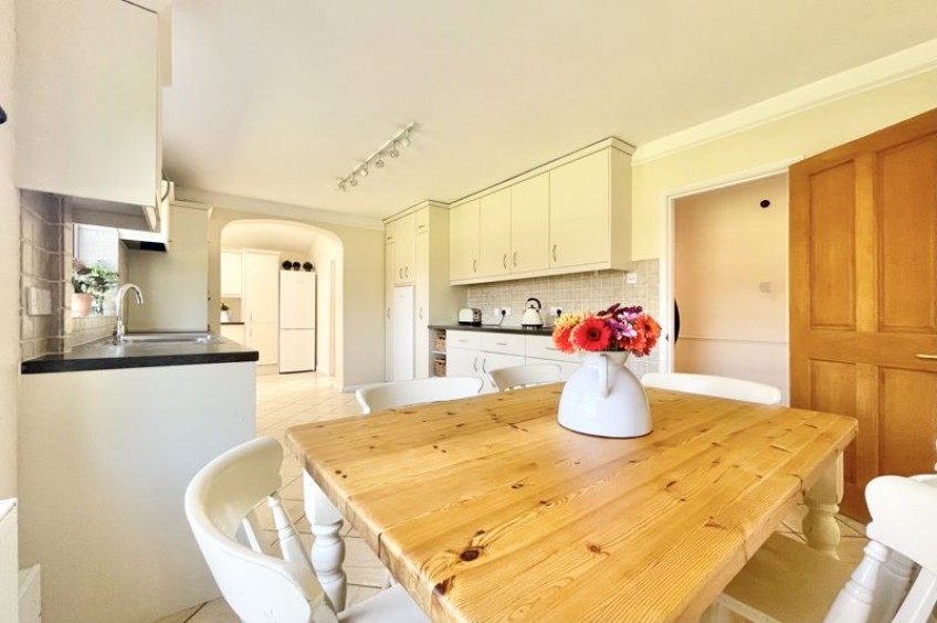 Images for The Avenue, Esher