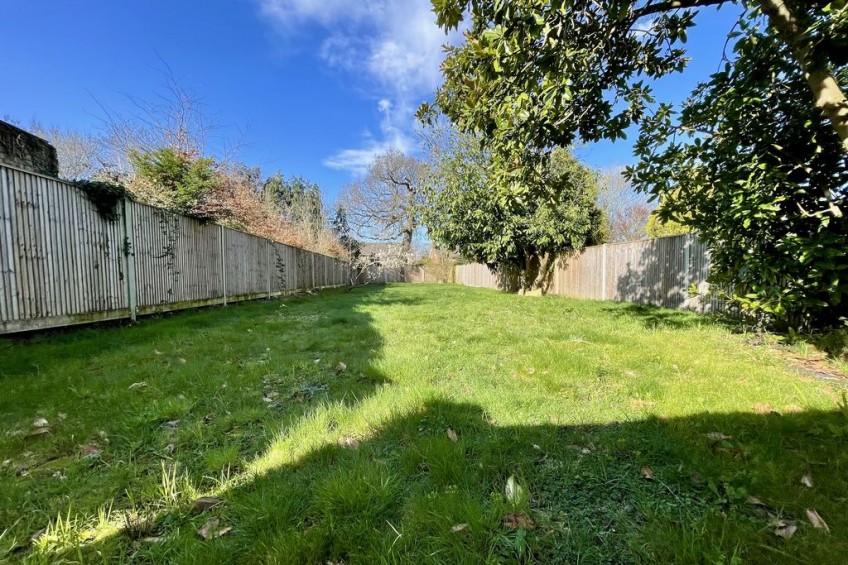 Images for Oaken Lane, Esher