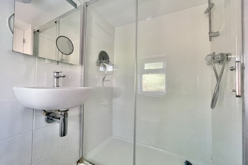 Images for Oaken Lane, Esher