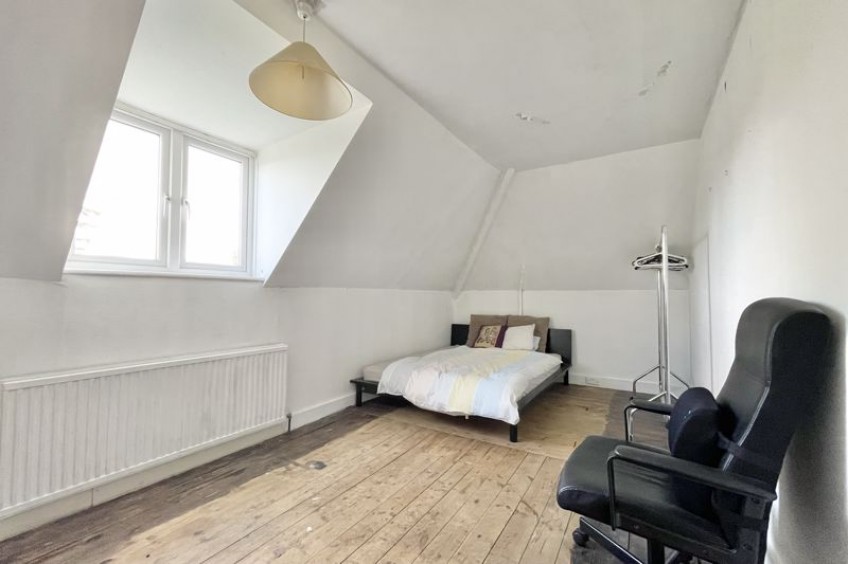 Images for Hare Lane, Esher