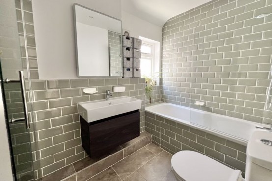 Images for Leigh Road, Cobham EAID:MatthewPierce BID:Matthew Pierce