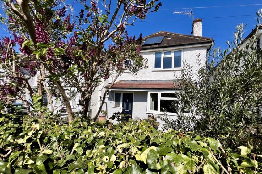 Images for Leigh Road, Cobham