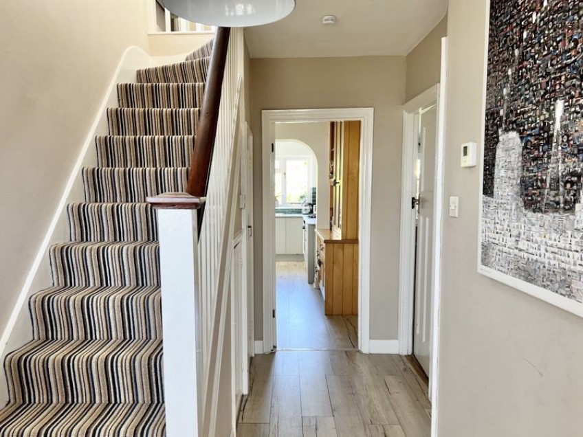 Images for Leigh Road, Cobham