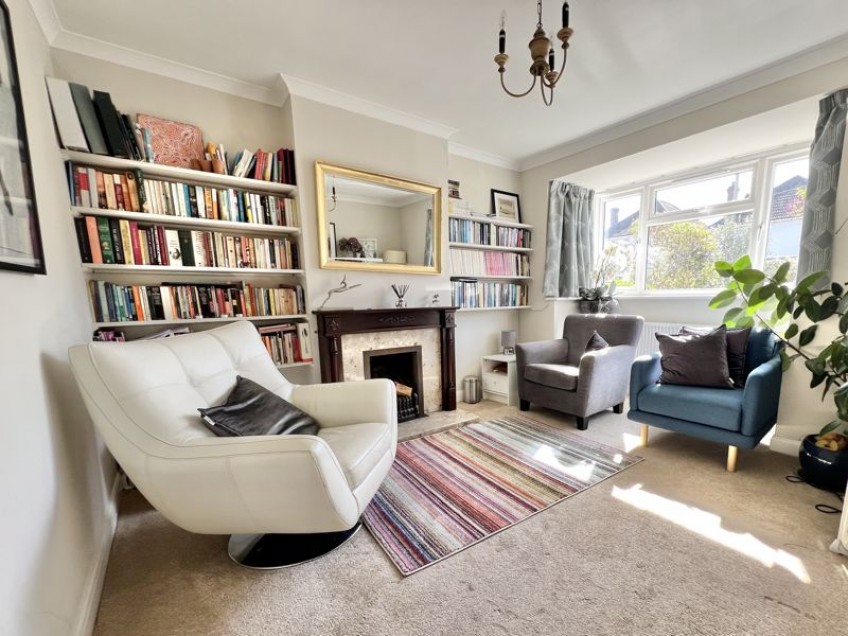Images for Leigh Road, Cobham