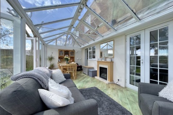 Images for Leatherhead Road, Chessington EAID:MatthewPierce BID:Matthew Pierce