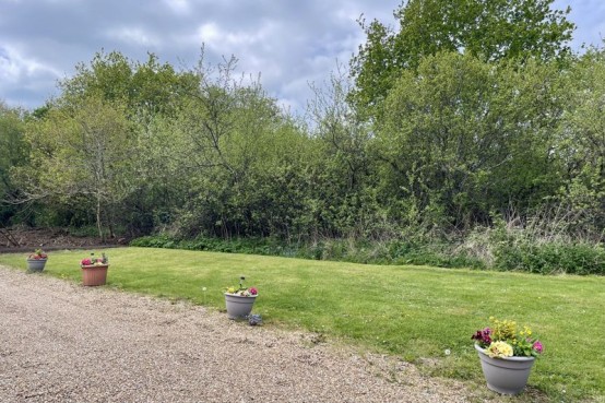 Images for Leatherhead Road, Chessington EAID:MatthewPierce BID:Matthew Pierce