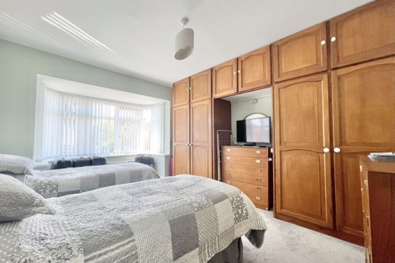 Images for Montgomery Avenue, Esher EAID:MatthewPierce BID:Matthew Pierce