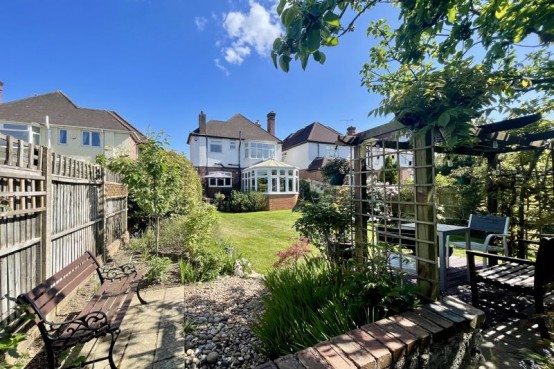 Images for Montgomery Avenue, Esher EAID:MatthewPierce BID:Matthew Pierce
