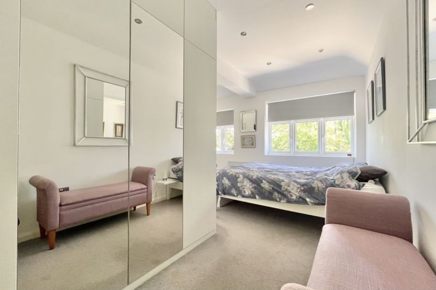 Images for Meadow Road, Esher