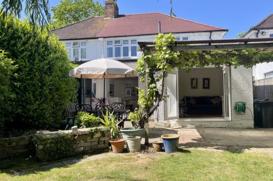 Images for Meadow Road, Esher EAID:MatthewPierce BID:Matthew Pierce
