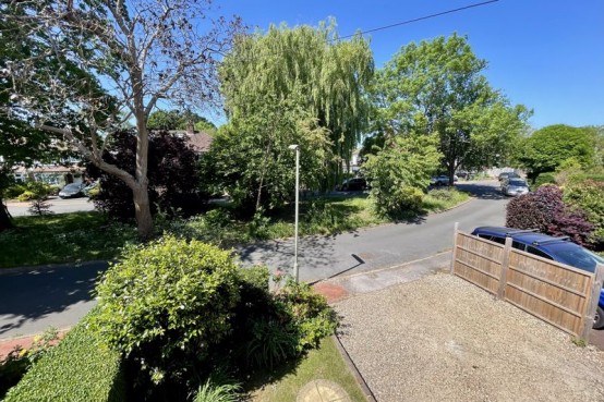 Images for Meadow Road, Esher EAID:MatthewPierce BID:Matthew Pierce
