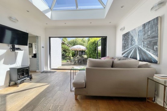 Images for Meadow Road, Esher EAID:MatthewPierce BID:Matthew Pierce