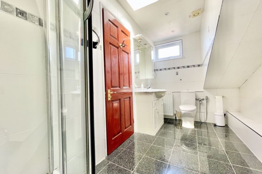 Images for High Foleys, Esher