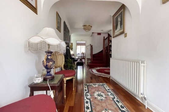Images for High Foleys, Esher EAID:MatthewPierce BID:Matthew Pierce