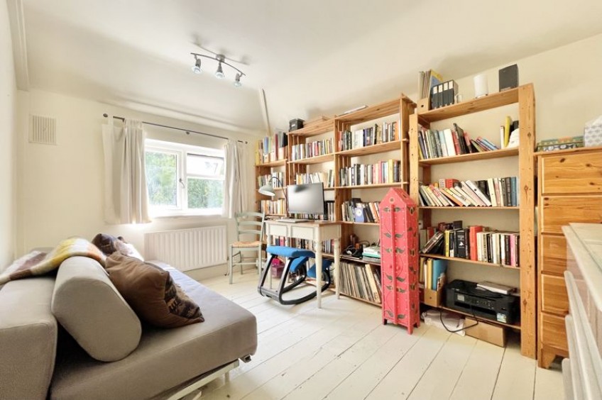 Images for Common Road,Claygate