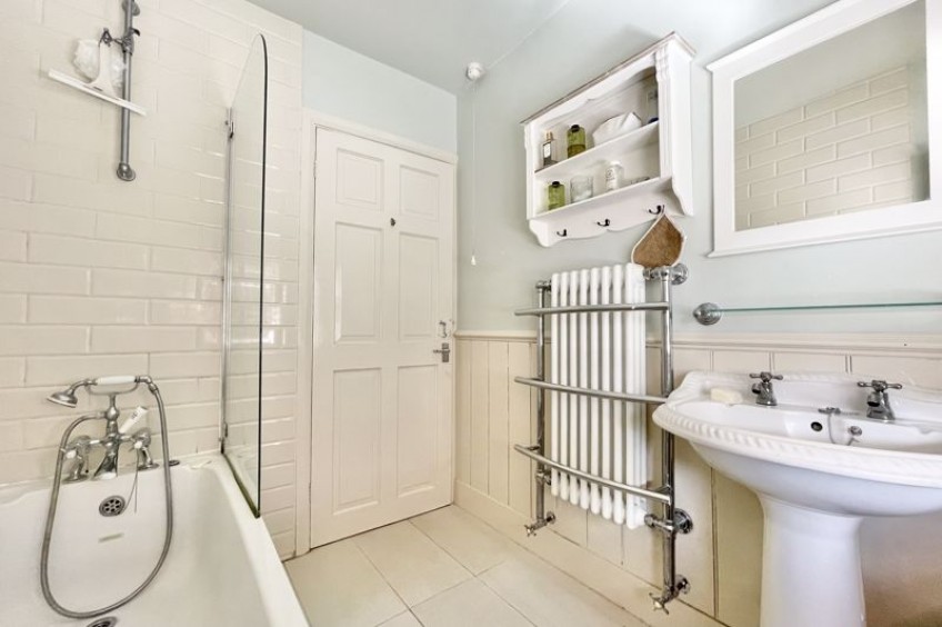 Images for Common Road,Claygate