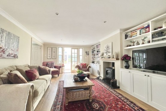 Images for High Street, Esher EAID:MatthewPierce BID:Matthew Pierce