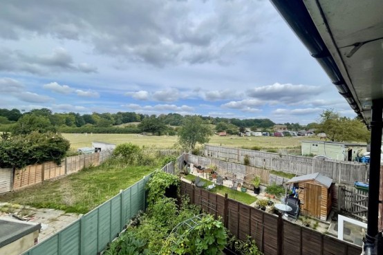Images for The Roundway Claygate Surrey EAID:MatthewPierce BID:Matthew Pierce