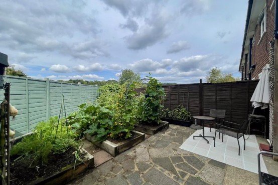 Images for The Roundway Claygate Surrey EAID:MatthewPierce BID:Matthew Pierce