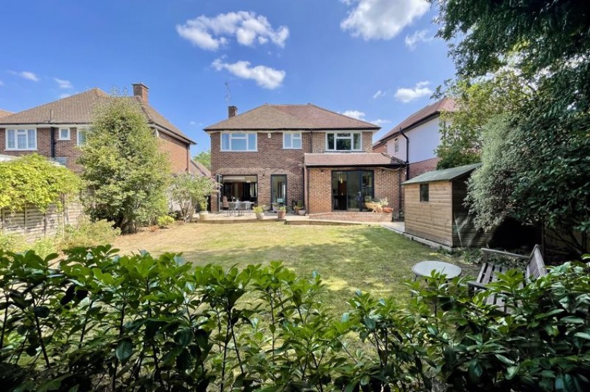 Images for Harefield, Esher