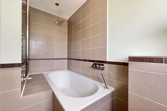 Images for Harefield, Esher EAID:MatthewPierce BID:Matthew Pierce