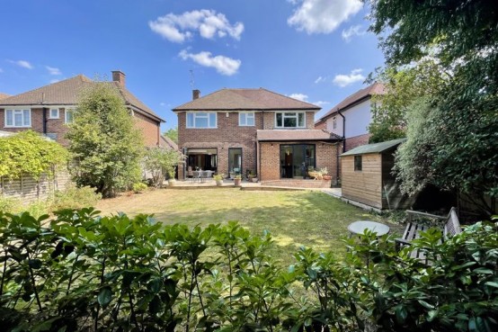 Images for Harefield, Esher EAID:MatthewPierce BID:Matthew Pierce