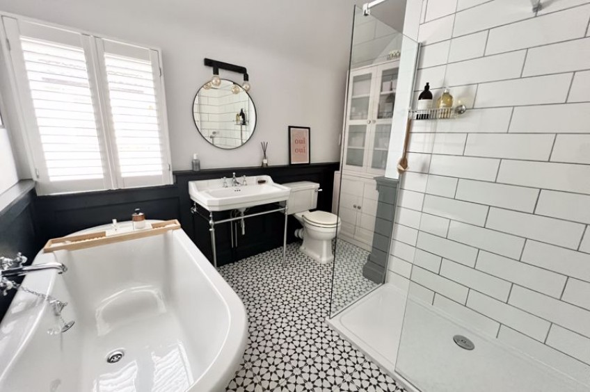 Images for Norfolk Road, Esher