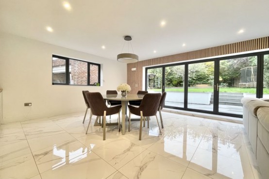 Images for Raymond Way, Esher EAID:MatthewPierce BID:Matthew Pierce