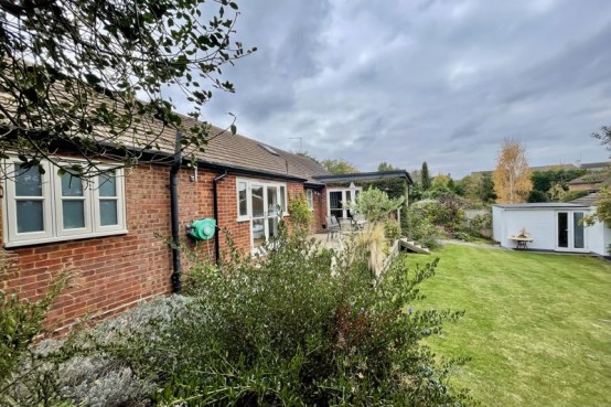 Images for Trystings Close, Esher EAID:MatthewPierce BID:Matthew Pierce