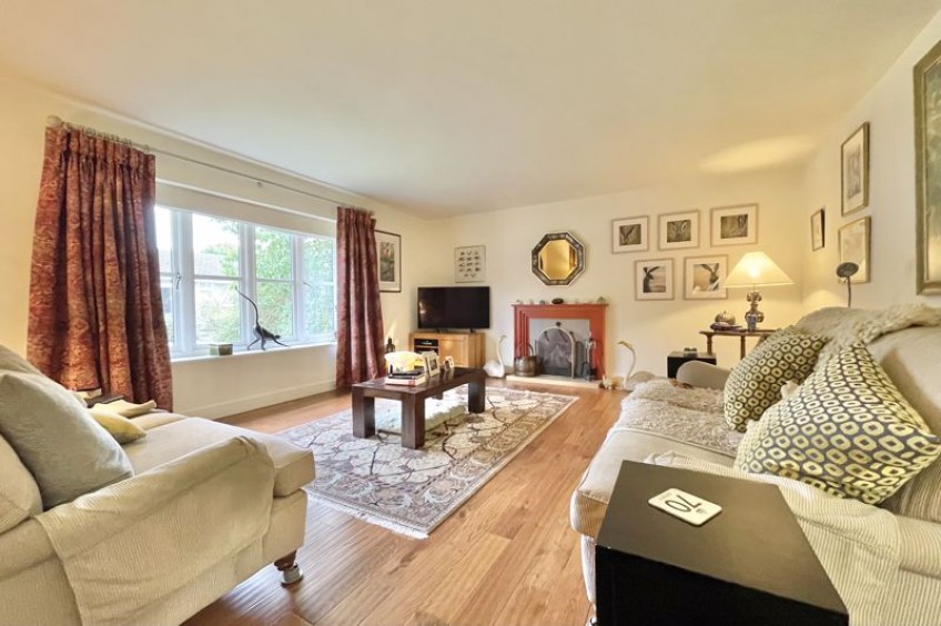 Images for Trystings Close, Esher