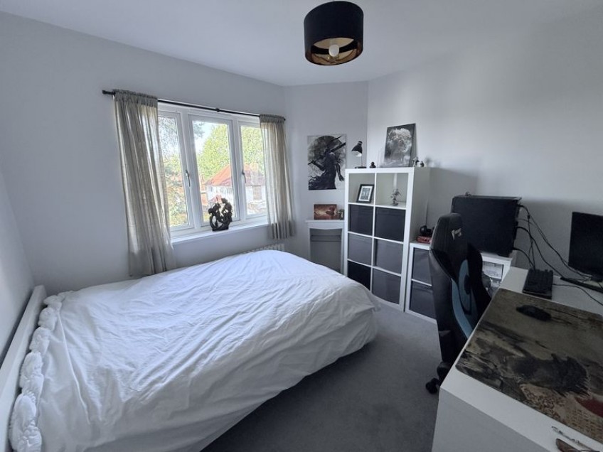 Images for Hinchley Close, Esher