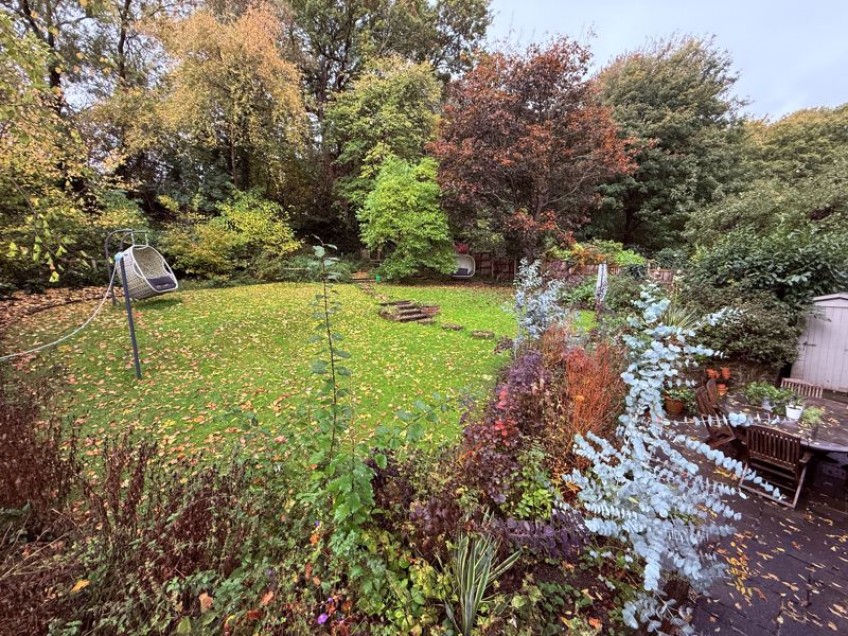 Images for Hinchley Close, Esher