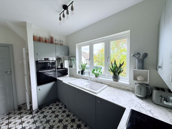 Images for Hinchley Close, Esher EAID:MatthewPierce BID:Matthew Pierce