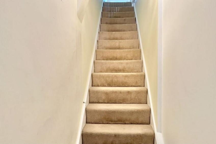 Images for The Parade,Claygate Surrey