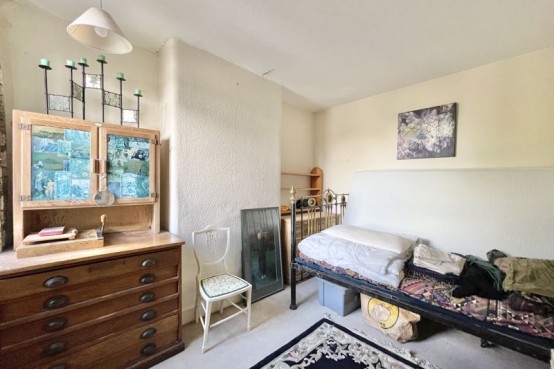 Images for The Parade,Claygate Surrey EAID:MatthewPierce BID:Matthew Pierce