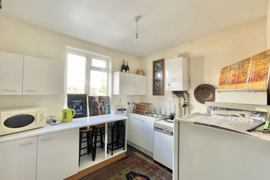 Images for The Parade,Claygate Surrey EAID:MatthewPierce BID:Matthew Pierce