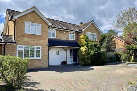 Oaken Lane, Esher