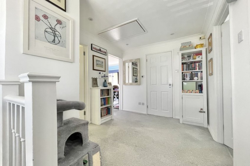 Images for Oaken Lane, Esher