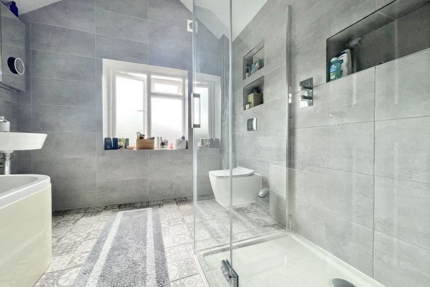 Images for Oaken Lane, Esher