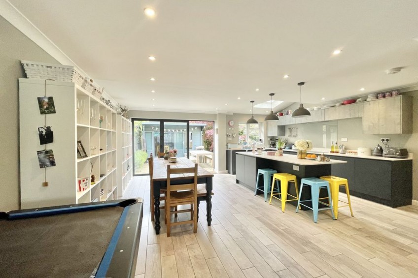 Images for Oaken Lane, Esher