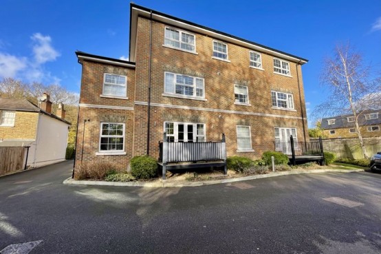 Images for Portsmouth Road, Thames Ditton EAID:MatthewPierce BID:Matthew Pierce